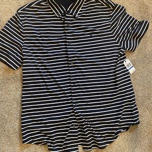 Short sleeve Navy blue striped cotton button up. Nautica XL